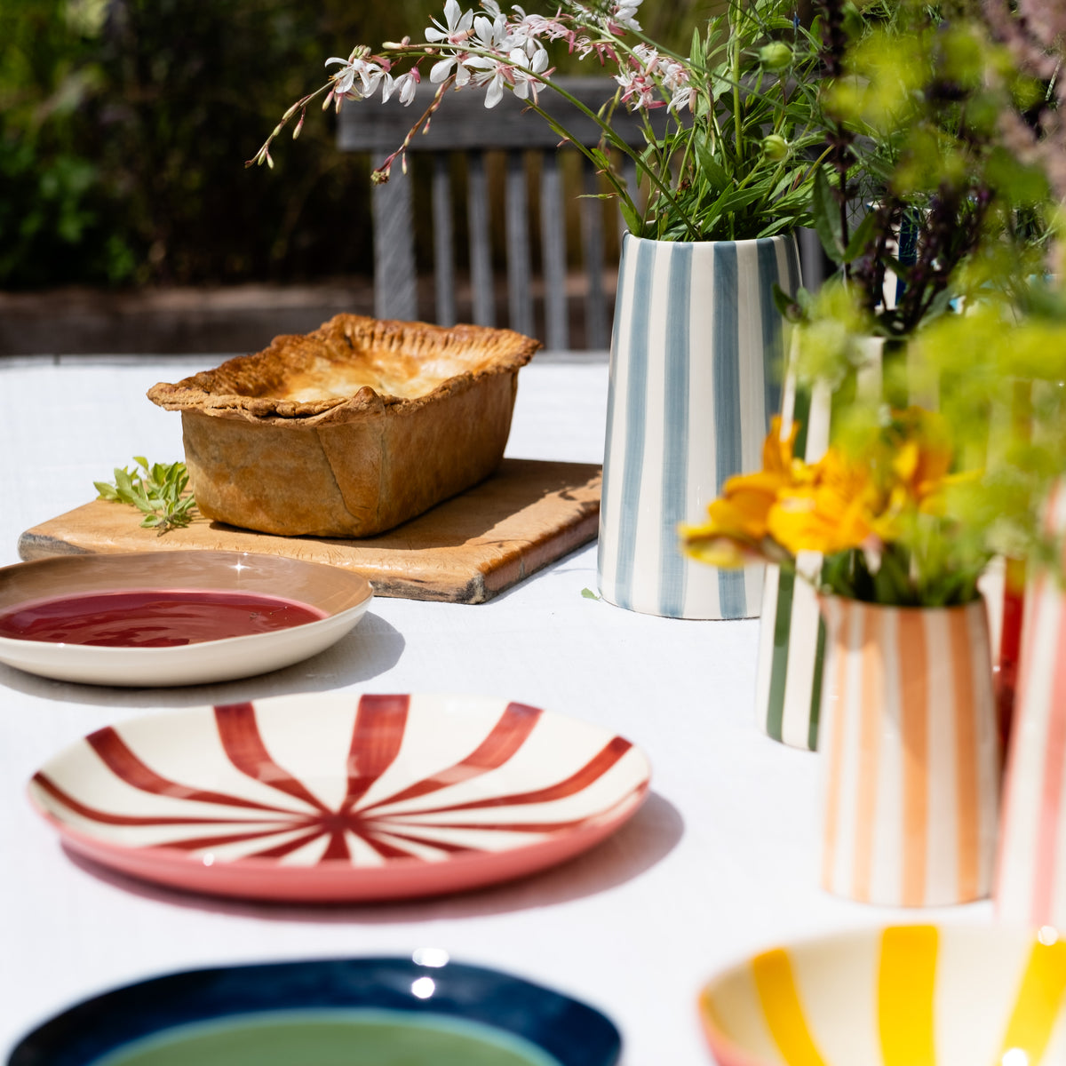 Supper Plates Candy Stripe - L'essentiel